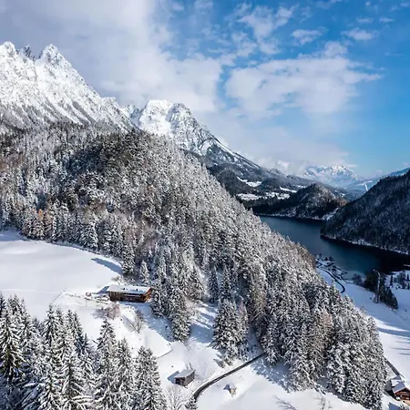 Valdit Altholz Bergchalet In Sonniger Alleinlage