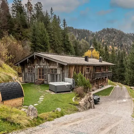 Valdit Altholz Bergchalet In Sonniger Alleinlage