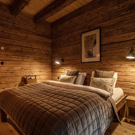 Valdit Altholz Bergchalet In Sonniger Alleinlage Дом отдыха